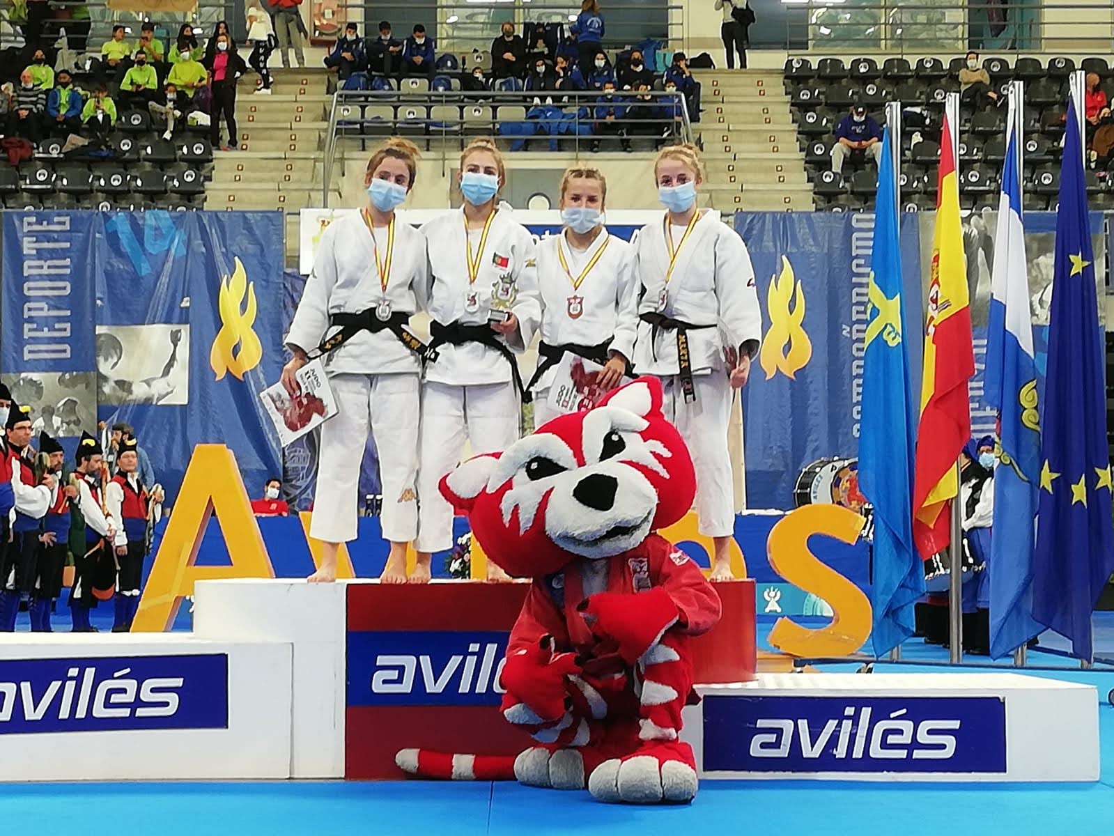 5 MEDALLAS EN LA COPA DE ESPAÑA INFANTIL Y CADETE VILLA DE AVILES - 30-10-21